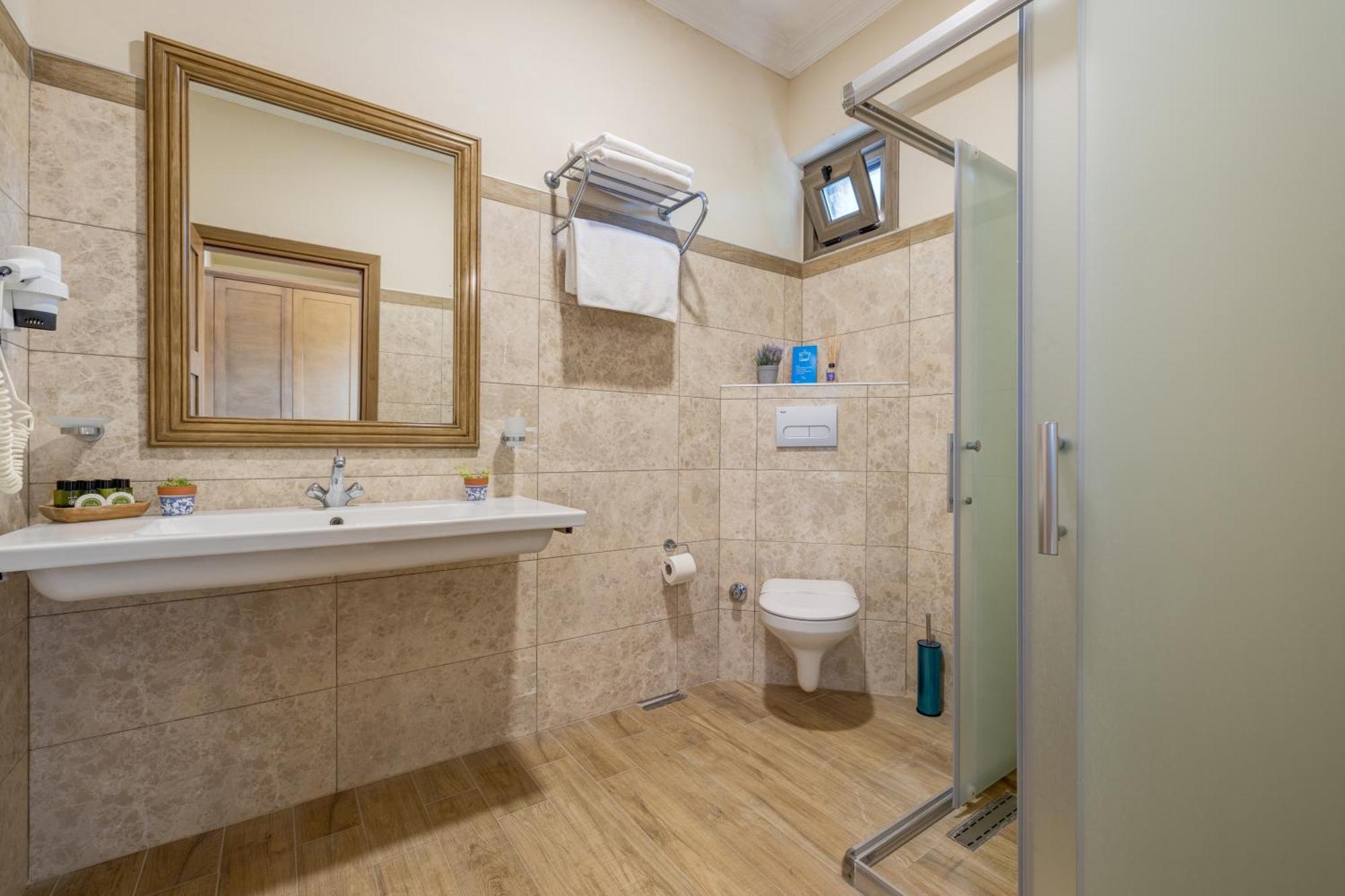 Cinarli Kasri Hotel Gokceada Luaran gambar