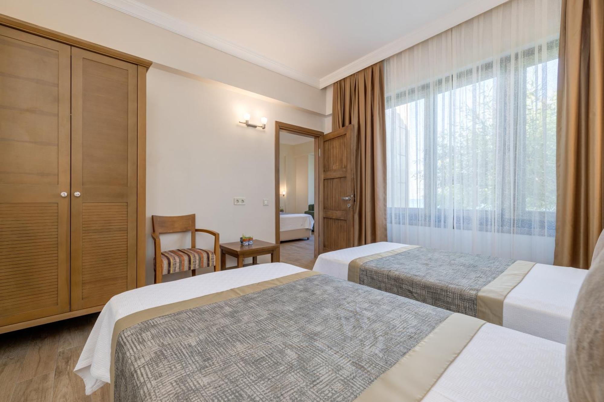 Cinarli Kasri Hotel Gokceada Luaran gambar